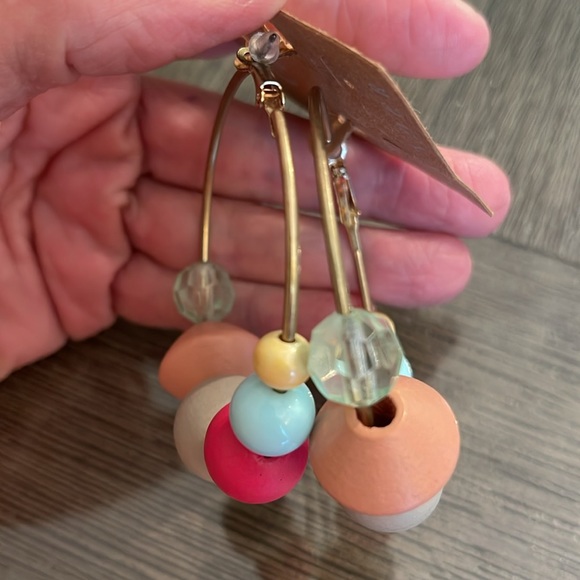 Plunder “Daffodil” Spring Colored Beaded Hoop Earrings - Picture 15 of 16